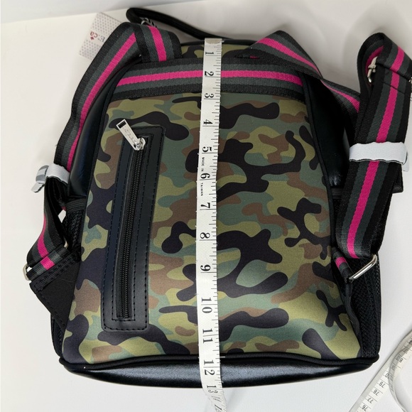 Prenelove Pink Army Neoprene Backpack Camouflage NWT main image 4